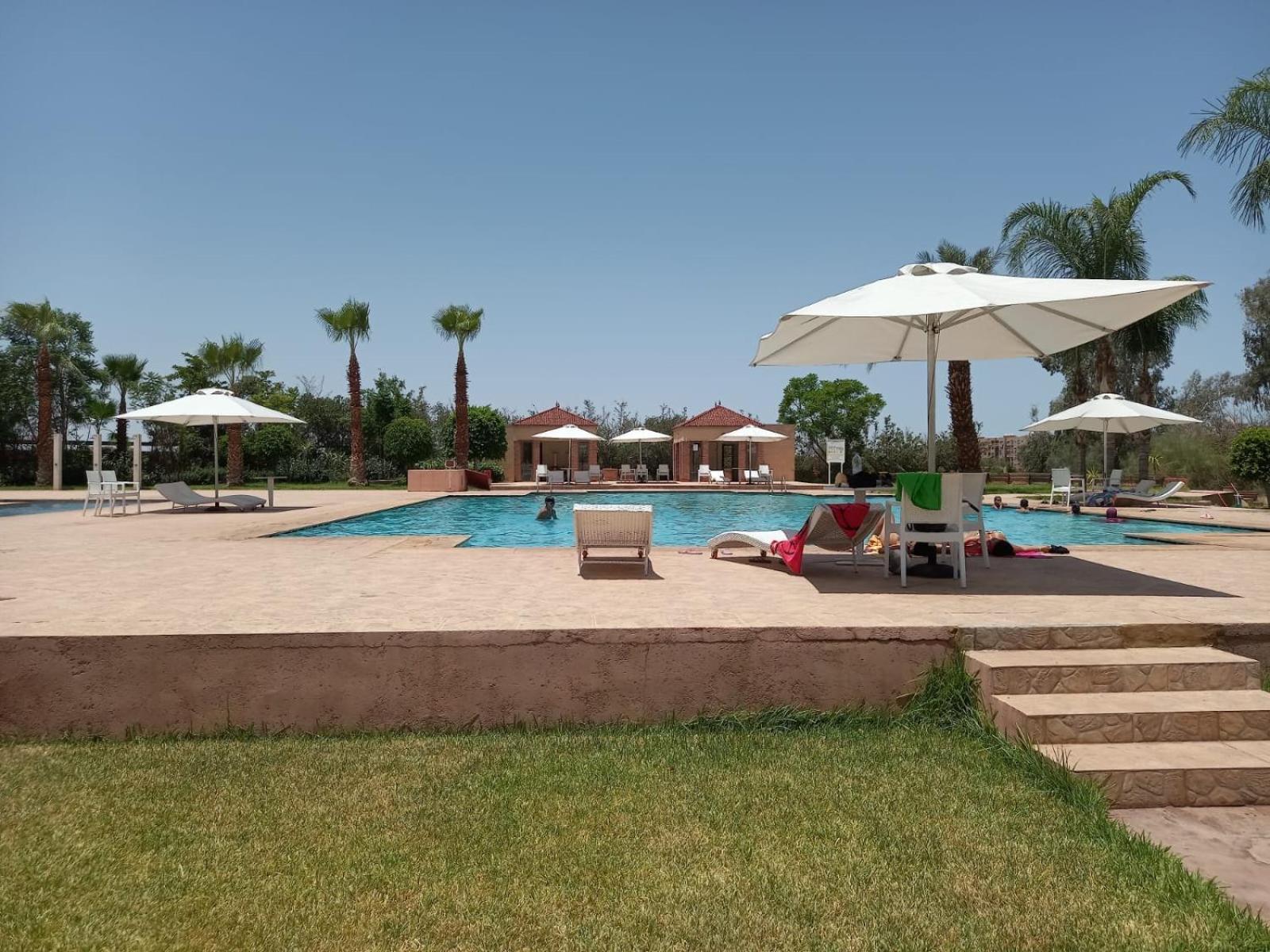 Marrakech M Avenue Terrasse Jardin Appartement Marrakesh Buitenkant foto